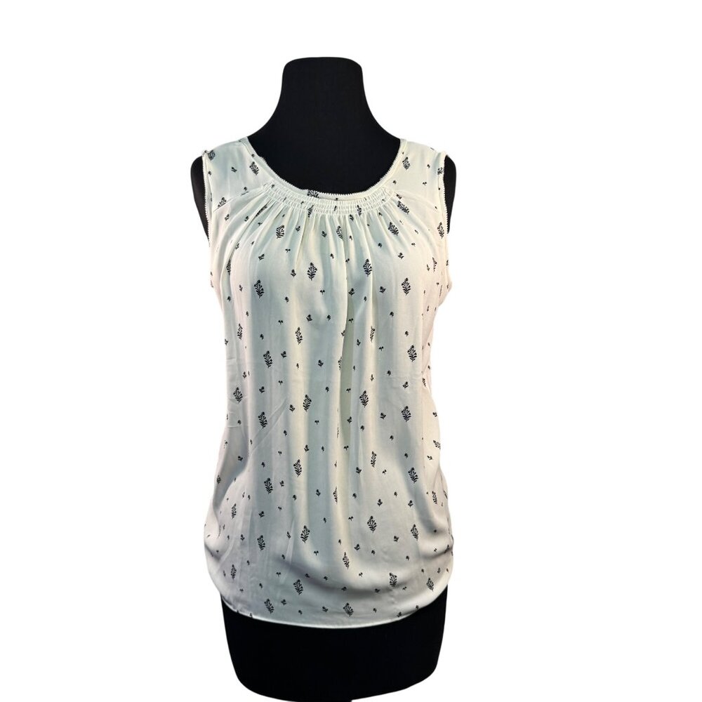 Sleeveless Loft Blouse  Size Xs White & Black Floral Patterned Rayon Polyester